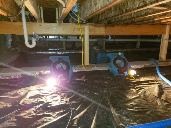 Crawlspace Water Removal in South Zanesville
